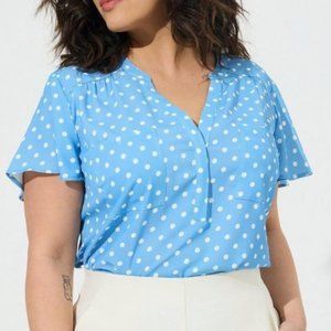 Size 0/XL/0x Torrid Harper Polka Dot Flutter Short Sleeve Blouse Blue and White